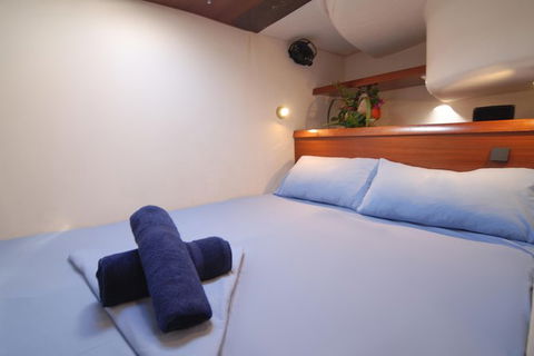 2-Night Whitsundays Sailing Adventure: Whitsunday Getaway - Tourism Caloundra 1