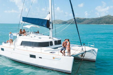 2-Night Whitsundays Sailing Adventure: Whitsunday Getaway - Tourism Caloundra 2