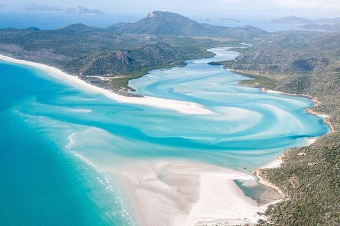 2-Night Whitsundays Sailing Adventure: Whitsunday Getaway - Tourism Caloundra 10