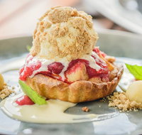 Deluxe Winery Tour to Tamborine Mountain includes gourmet two course lunch - Tourism Caloundra