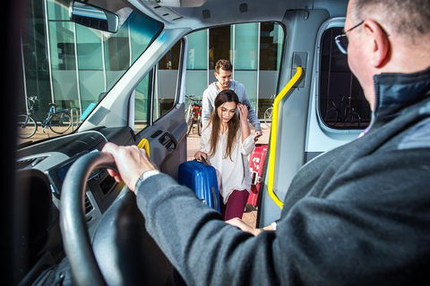 Cairns Airport (CNS) Departure Transfer (Port Douglas Hotels To Cairns Airport) - Tourism Caloundra 6