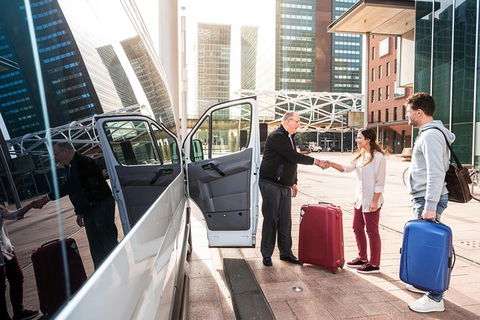 Cairns Airport (CNS) Departure Transfer (Port Douglas Hotels To Cairns Airport) - Tourism Caloundra 11