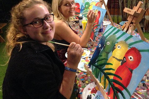 Paint And Sip Art Lessons - Tourism Caloundra 4