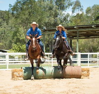 Paradise Country General Entry Ticket Including Barbeque Lunch - Tourism Caloundra