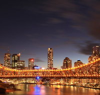 Brisbane Airport to and from Brisbane CBD for 7 ppl - Tourism Caloundra