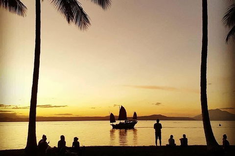 Shaolin Sunset Sailing Aboard Authentic Chinese Junk Boat - Tourism Caloundra 7