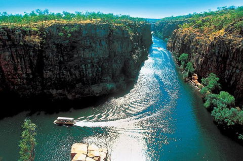 Katherine Gorge Fly, Helicopter & Cruise Tour From Darwin - Tourism Caloundra 1
