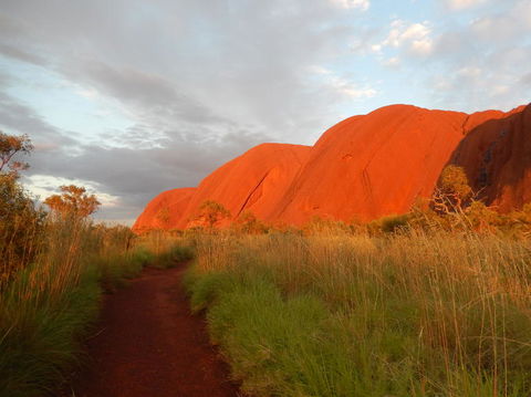 Uluru Sunrise And Guided Base Walk - Tourism Caloundra 3