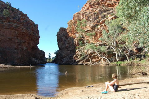 West MacDonnell Ranges Pool To Pool - Tourism Caloundra 1