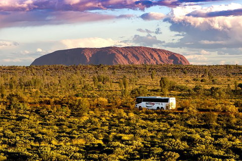 Coach Transfer From Ayers Rock To Kings Canyon - Tourism Caloundra 1