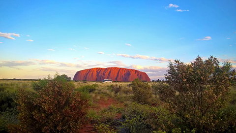 Coach Transfer From Ayers Rock To Kings Canyon - Tourism Caloundra 5