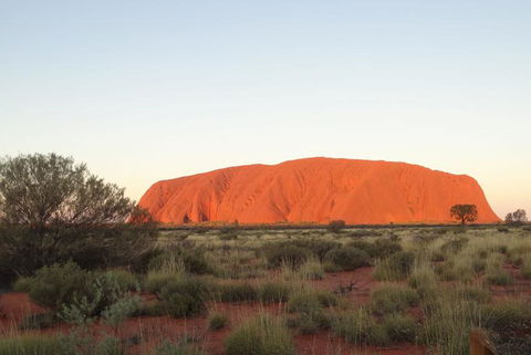 Best Of Ayers Rock: Sunset Uluru And Sunrise Kata Tjuta Small Group Tours - Tourism Caloundra 5