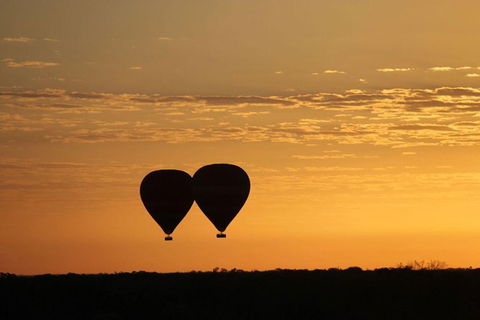 Early Morning Ballooning In Alice Springs - Tourism Caloundra 0