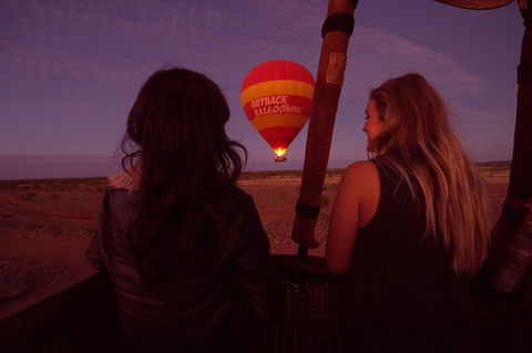 Early Morning Ballooning In Alice Springs - Tourism Caloundra 8