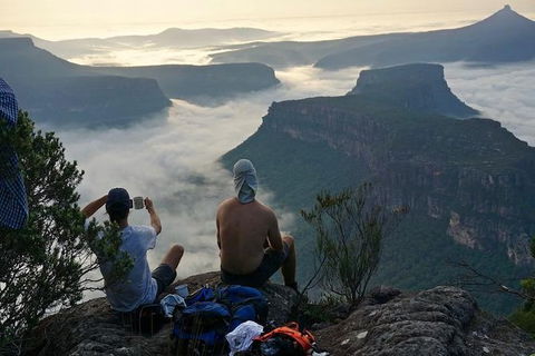 Hiking The Castle In The Spectacular Budawang Mountain Range - Tourism Caloundra 1
