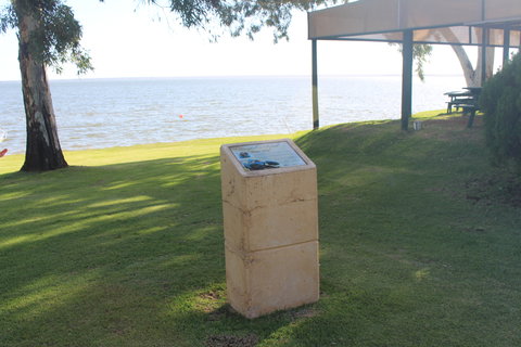 Barmera Aquatic Sporting Pioneers - Tourism Caloundra 2