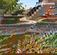 Bauer and Wiles Memorial Fountain - Tourism Caloundra
