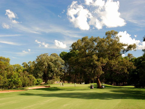 Corowa Golf Club - Tourism Caloundra 0