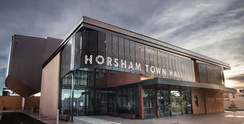 Horsham Town Hall & Regional Art Gallery - Tourism Caloundra 0