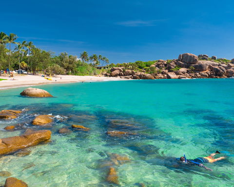 Horseshoe Bay - Bowen - Tourism Caloundra 0
