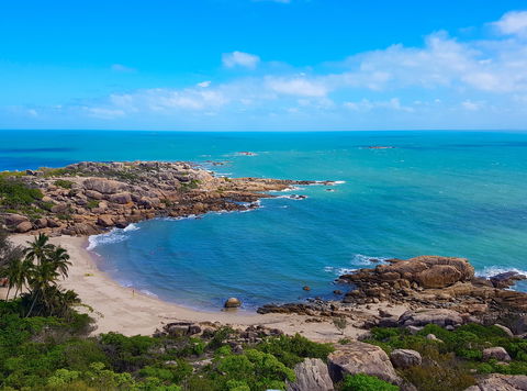 Horseshoe Bay - Bowen - Tourism Caloundra 2