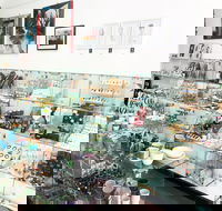 in.cube8r gallery and emporium Prahran - Tourism Caloundra