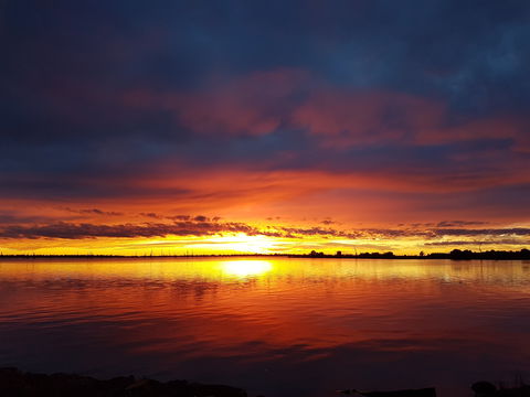 Lake Mulwala - Tourism Caloundra 1