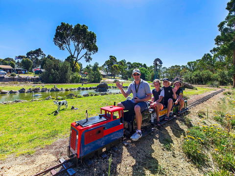 Naracoorte Mini Golf - Tourism Caloundra 0