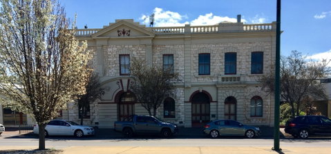 Naracoorte Town Hall - Tourism Caloundra 0