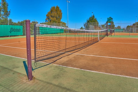 Raworth Tennis Centre - Tourism Caloundra 0
