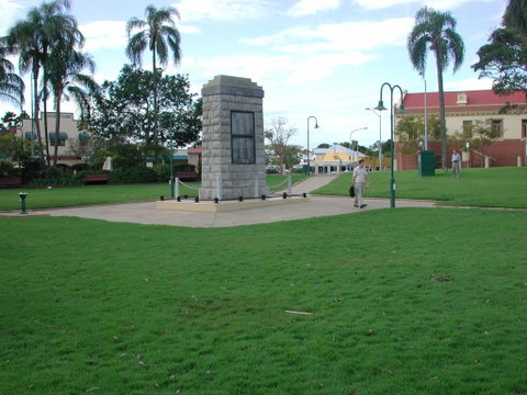 Sandgate War Memorial Park - Tourism Caloundra 2