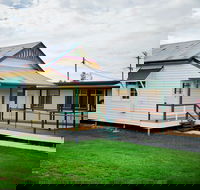 The Old Injune Courthouse and Museum - Tourism Caloundra