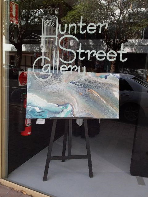 The Hunter Street Gallery Of Fine Arts - Tourism Caloundra 1