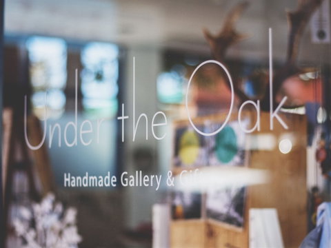 Under The Oak Handmade Gallery And Gifts - Tourism Caloundra 0