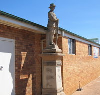 Westbrook War Memorial - Tourism Caloundra