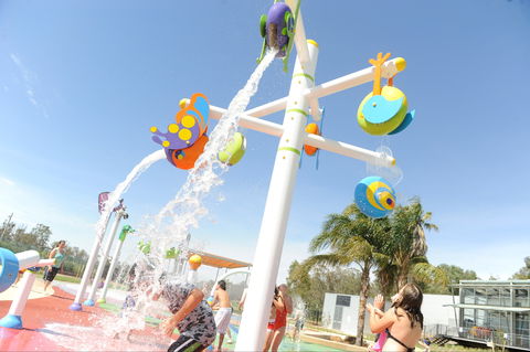 Aquamoves Lakeside Shepparton - Tourism Caloundra 2