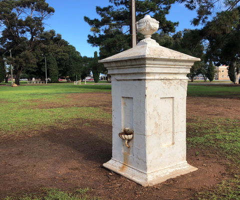 Bews Fountain, Kadina - Tourism Caloundra 0