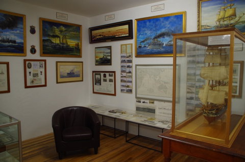 Mainly Maritime - Tourism Caloundra 1