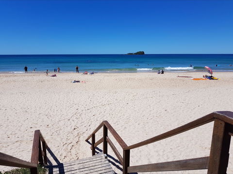 Mudjimba Beach - Tourism Caloundra 0