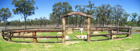 Old Injune Cemetery - Tourism Caloundra 0