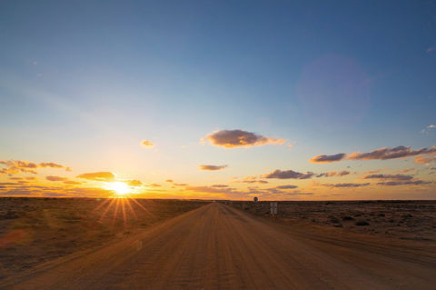 Outback South Australia - Tourism Caloundra 1