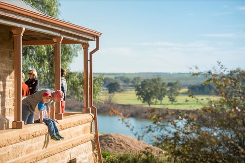 The Murray Bridge Discovery Trail - Tourism Caloundra 0