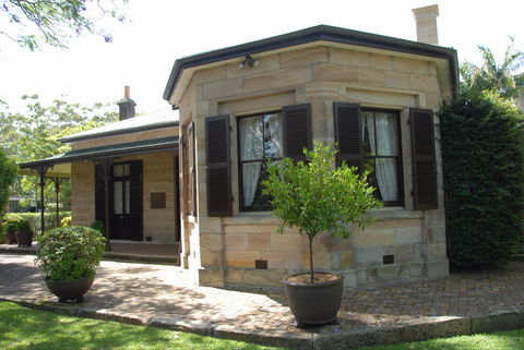 Carisbrook Historic House - Tourism Caloundra 0