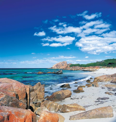 Castle Bay - Tourism Caloundra 2
