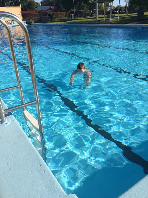 Crookwell Pool - Tourism Caloundra 0