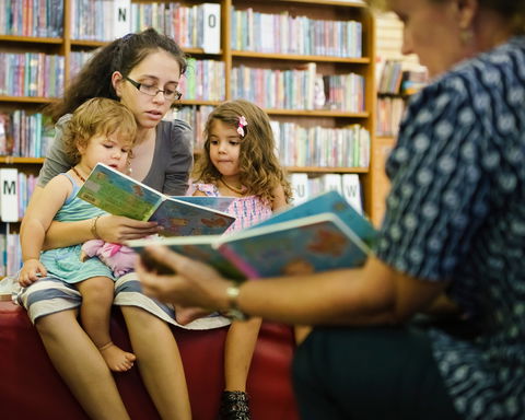 Maitland City Library - Tourism Caloundra 2