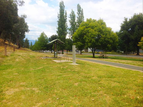 Myrtleford To Porepunkah 24km - Tourism Caloundra 2