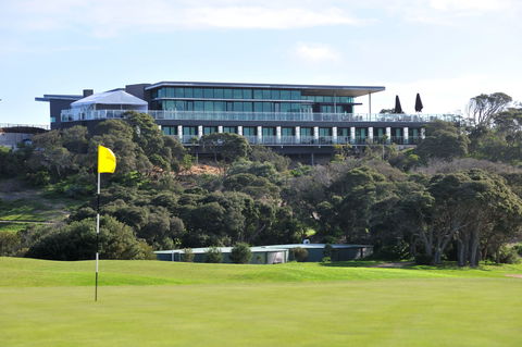 Portsea Golf Club - Tourism Caloundra 0