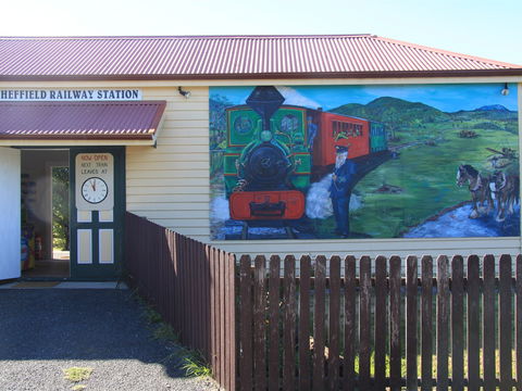 Redwater Creek Railway - Tourism Caloundra 0