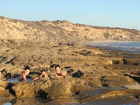 Streaky Bay - Back Beach - Tourism Caloundra 1